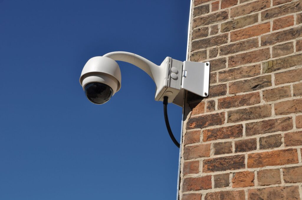 Difference Between Video Doorbells & Security Camera Systems